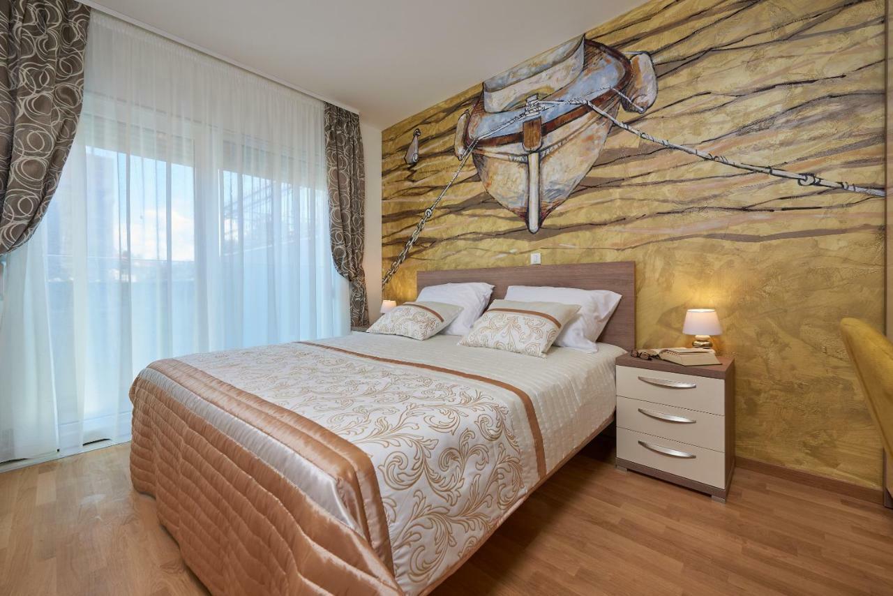 Luxury Villa Residence Zupanovic Trogir Exterior photo